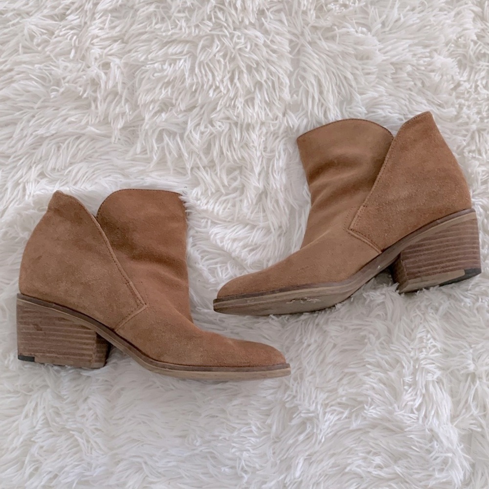 Brown Ankle Boots with Western Influence and Stacked Heel